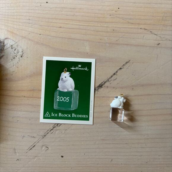 Hallmark Keepsake Ornament NIB Ice Block Buddies 2005 Minature Collectors Series - Picture 4 of 11